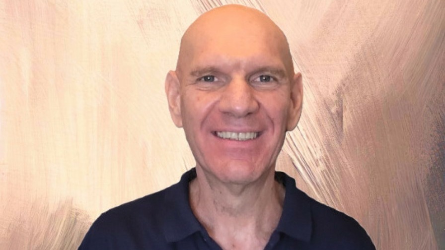 אור שחר, מייסד בית הספר דרך העומק ומנהלו
